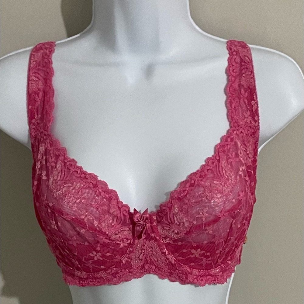 Fredrick’s of Hollywood Vintage Lace Underwire Bra in Rose Pink GUC Sz 36D